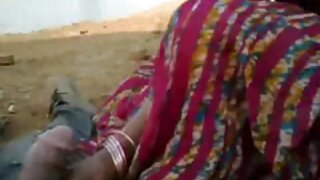پتلی لڑکی کرینہ نے م ...