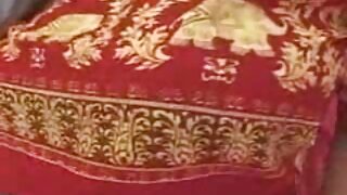 لال سامان میں موہک b ...