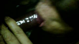 سنہرے بالوں والی ہوٹ ...